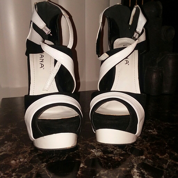 Heels - Picture 2 of 2